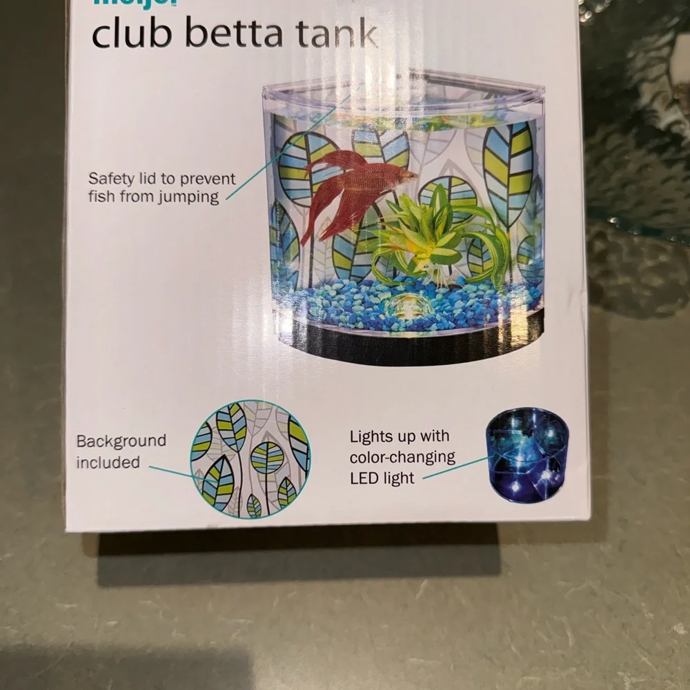 Club Betta fish Tank with LED Light